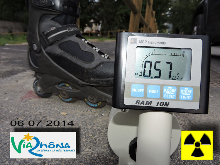 Alerte_Contamination_Via_Rhona_Troncon_Cruas_Meysse_Rollers_06_07_2014_750_DSCN2776.jpg