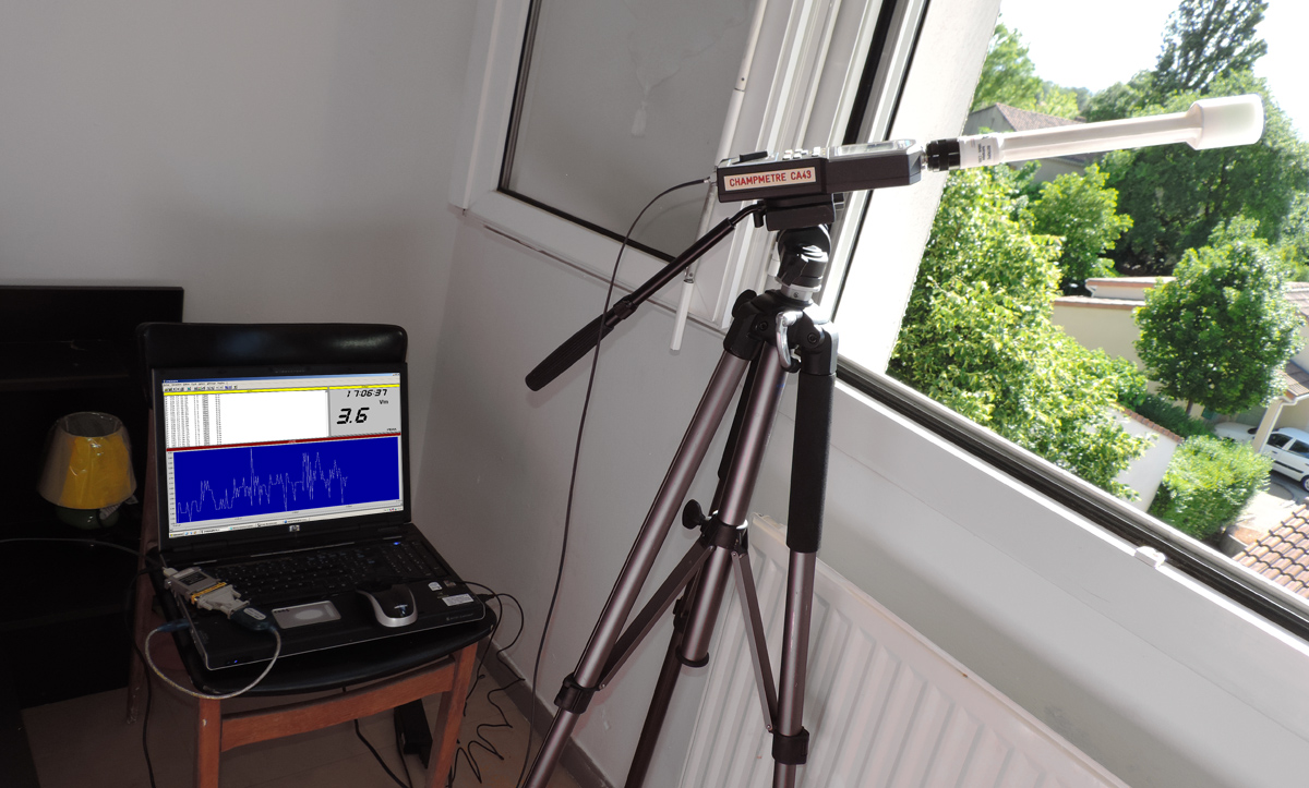 BST_Orange_Livron_Mesure_CEM_HF_Antennes_relais_panneau_cellulaire_GSM_900MHz_UMTS_3G_2100MHz_LTE_4G_800MHz_1600_DSCN6584.jpg
