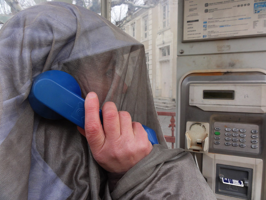 EHS_Cabine_Telephonique_Eurre_France_08_02_2011