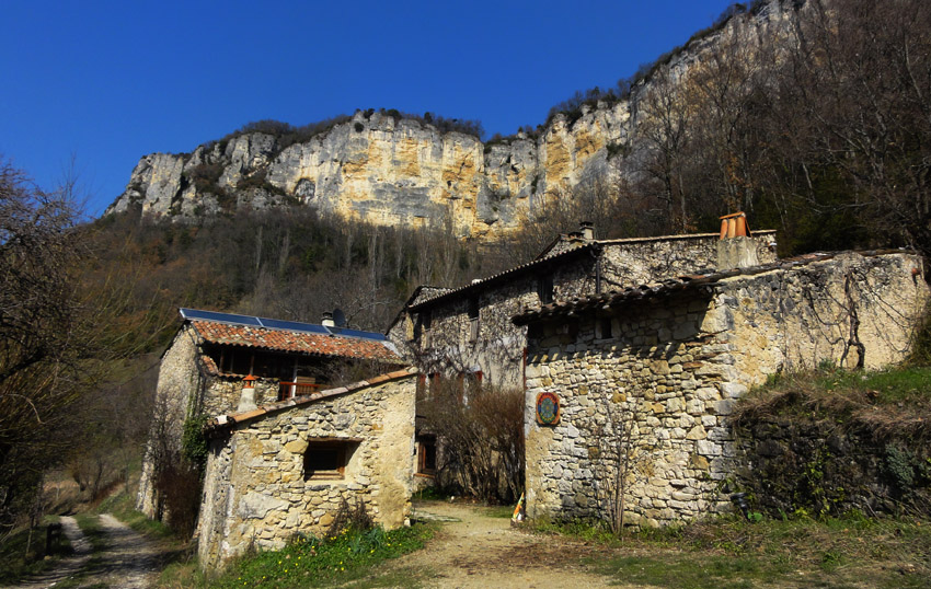 Gite_Refugies_Japonais_Radiation_Drome_France_Parc_Naturel_Regional_du_Vercors_22_03_2011_DSC01666