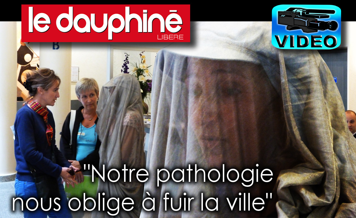 Le_Dauphine_Video_EHS_Interviews_Notre_pathologie_nous_oblige_a_fuir_la_ville_Conseil_General_Drome_21_09_2011