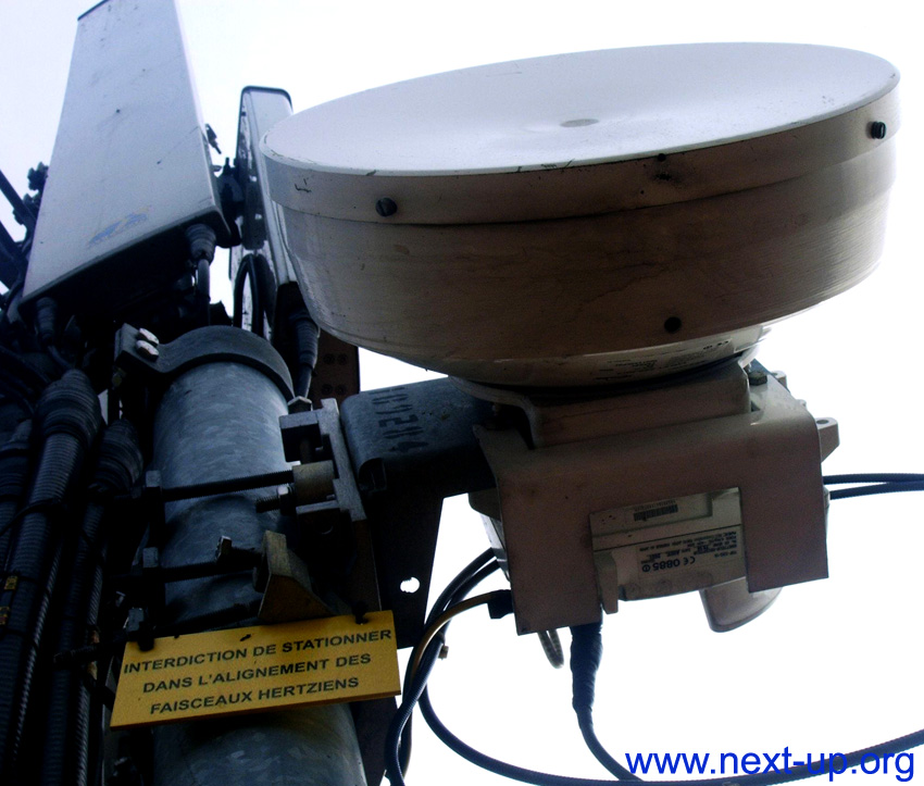 Repeteur_Hertzien_Antennes_Relais_Avertissement_Irradiation_GHz