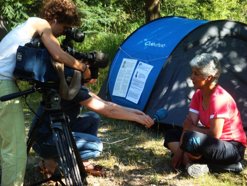 TV_France_Interview_Isabelle_EHS_collectif_Une_terre_pour_les_EHS_25_06_2010