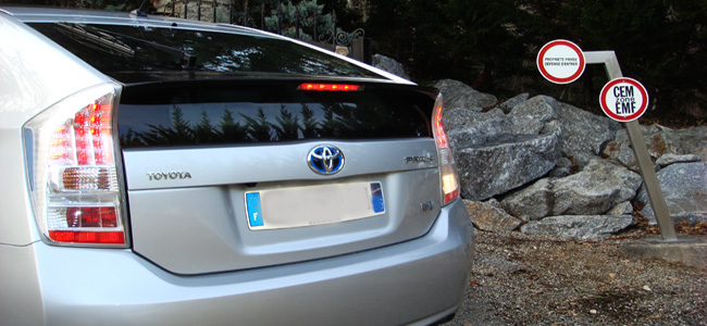 Toyota_Prius_Hybride_entree_zone_mesures_650